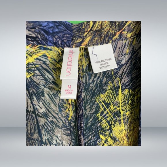 Xhilaration Cropped Flowy Sheer Kimono or Swing Cape - Picture 3 of 4